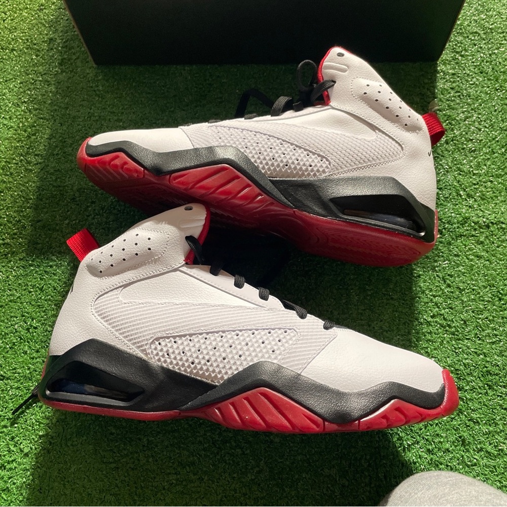 Meet your Posher, Khaled